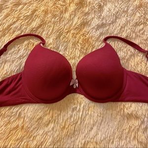 VICTORIA’S SECRET Perfect Shape Bra